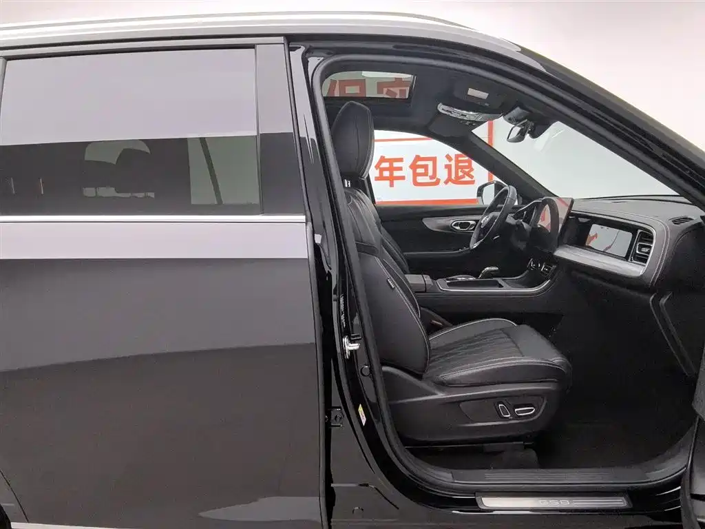 GAC Motor Trumpchi GS8 2025 — фото 23