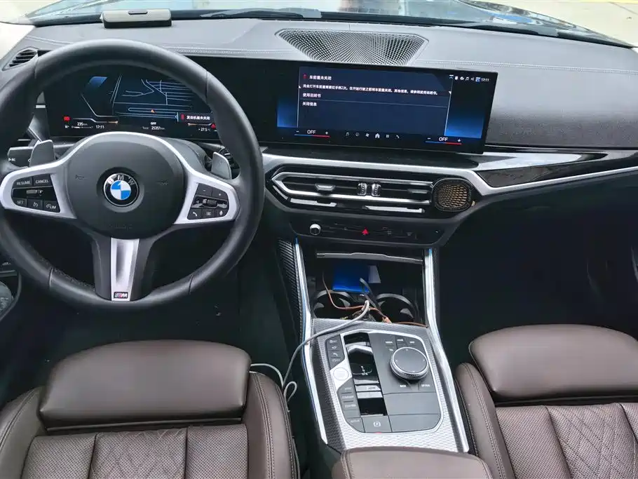BMW 3 Series 2023 — фото 12
