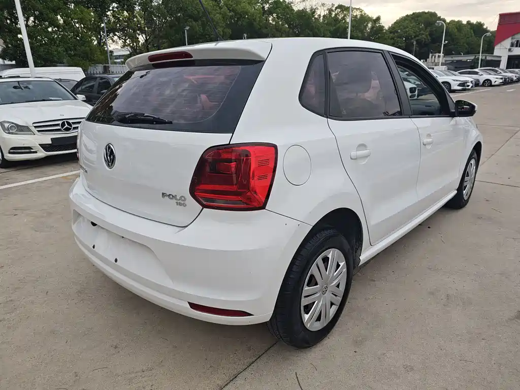 Volkswagen Polo 2018 — фото 13