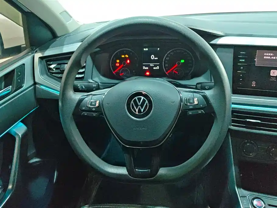 Volkswagen Polo 2021 — фото 15