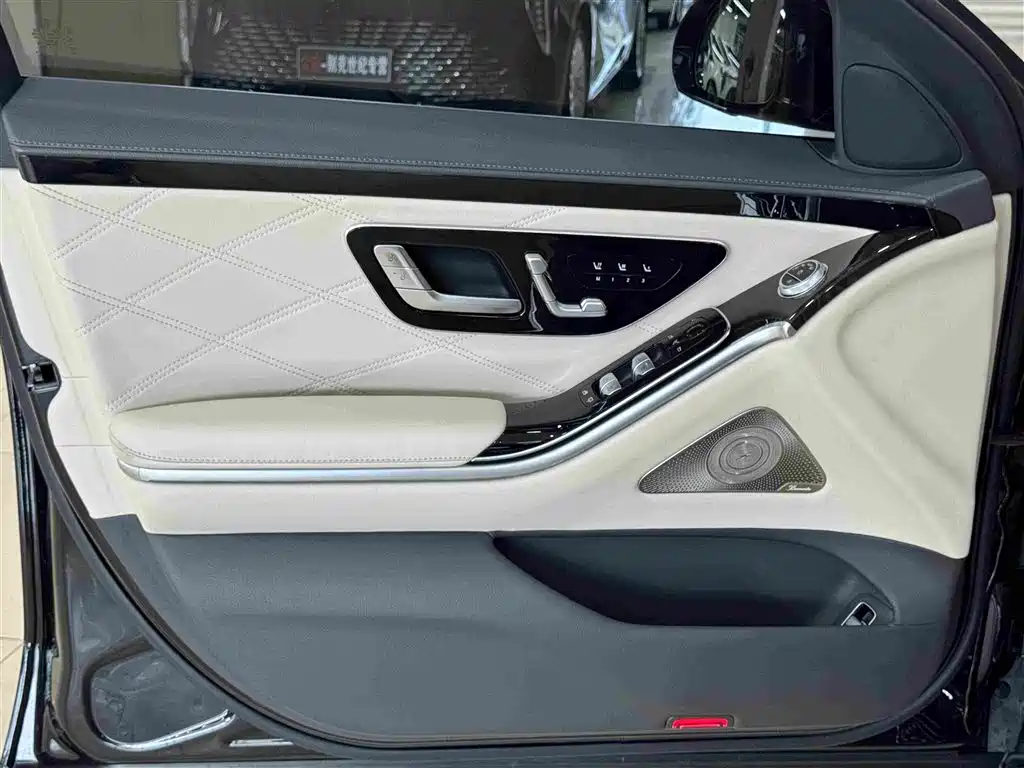 Mercedes-Benz Maybach S-Class 2021 — фото 22