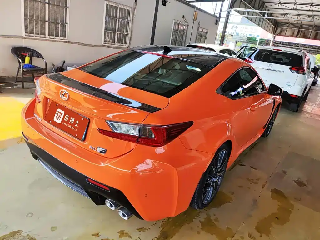 Lexus RC F 2016 — фото 3