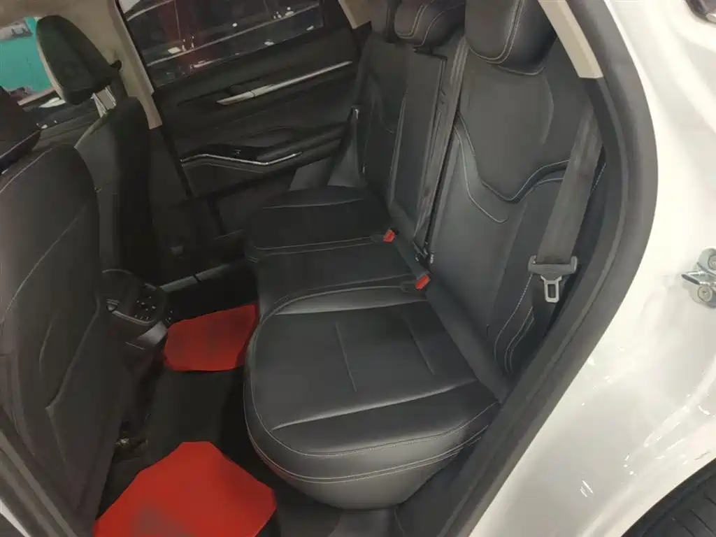 Haval H6 2023 — фото 17