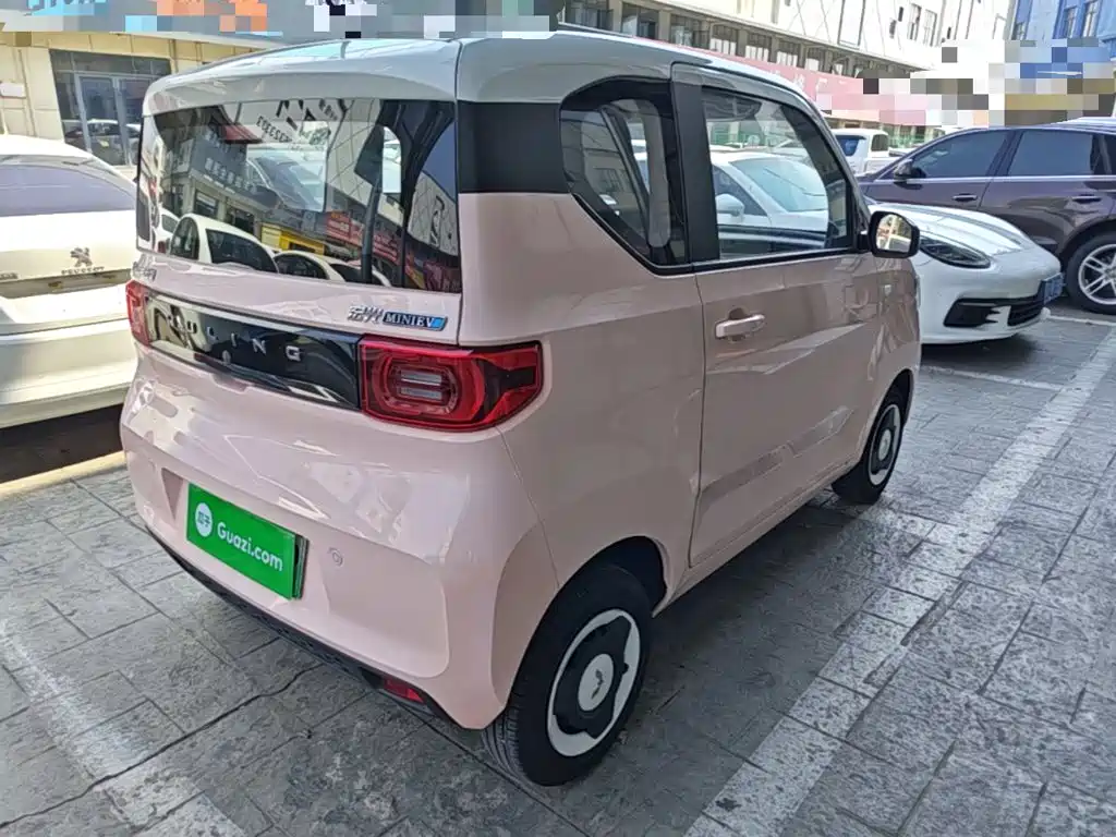 Wuling MINIEV 2024