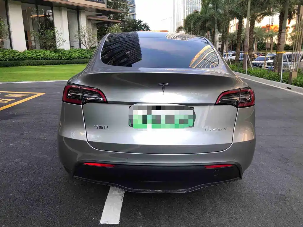 Tesla Model Y 2021 — фото 5