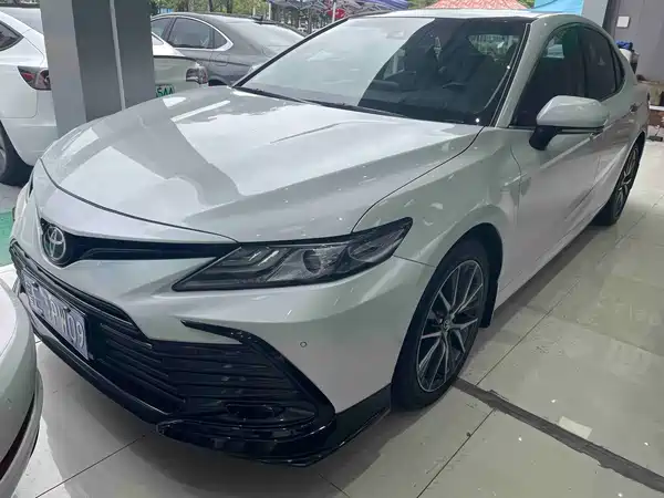 Toyota Camry 2022