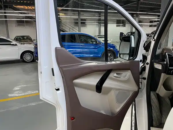 Ford Tourneo 2020