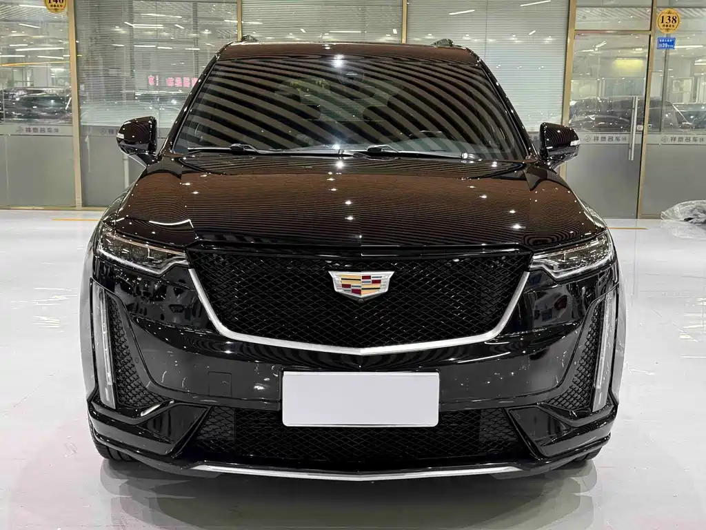 Cadillac XT6 2021 — фото 2