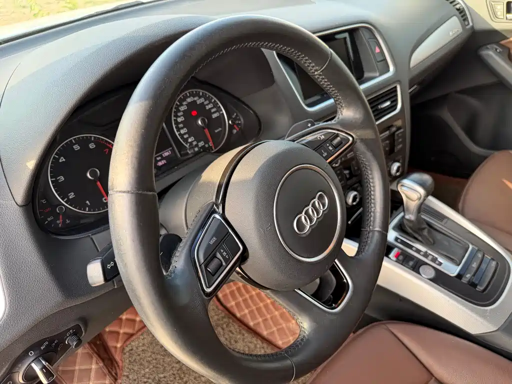 Audi Q5 2017 — фото 13
