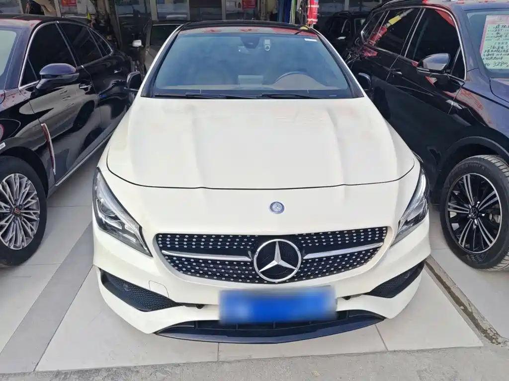 Mercedes-Benz CLA 2016