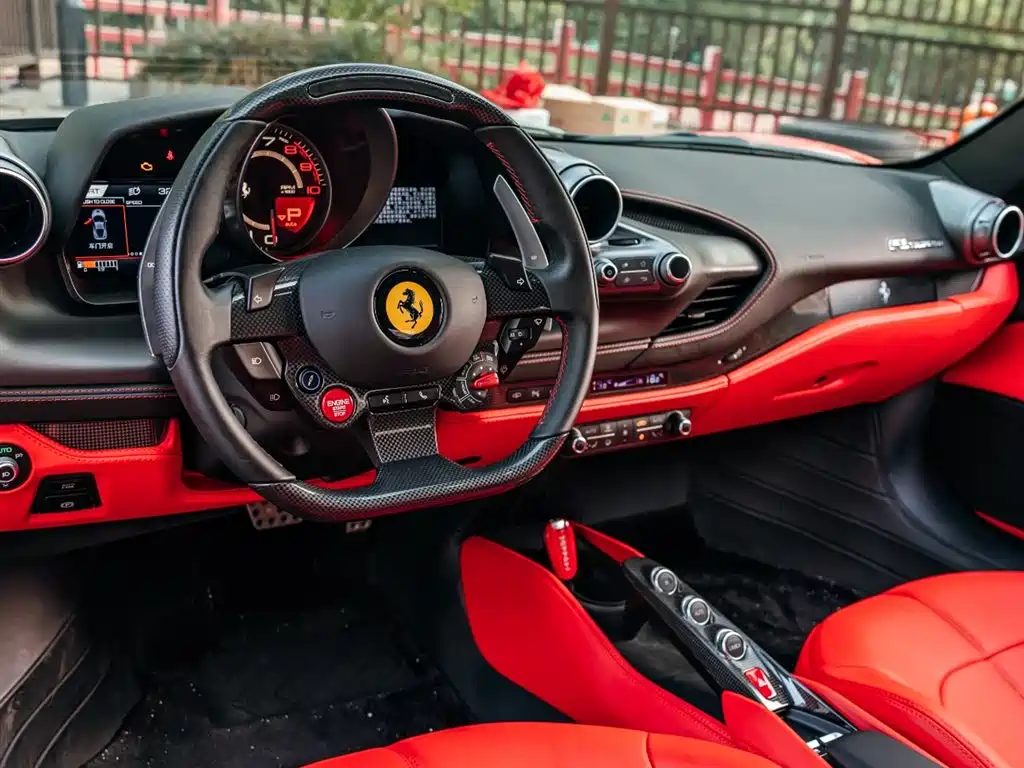 Ferrari F8 2022 — фото 10