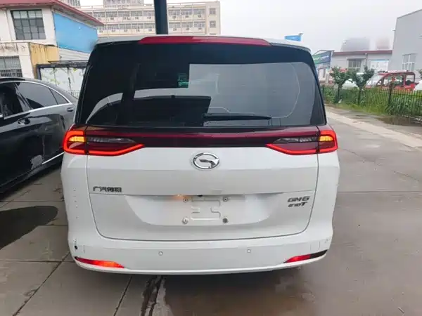 GAC Trumpchi M6 2020