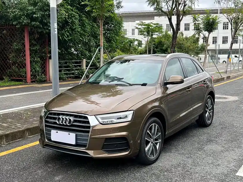 Audi Q3 2017 — фото 1