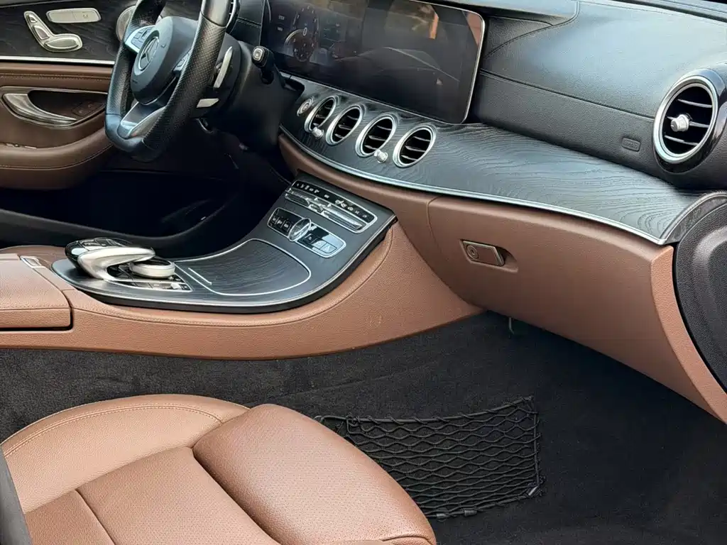 Mercedes-Benz E-Class 2018 — фото 8