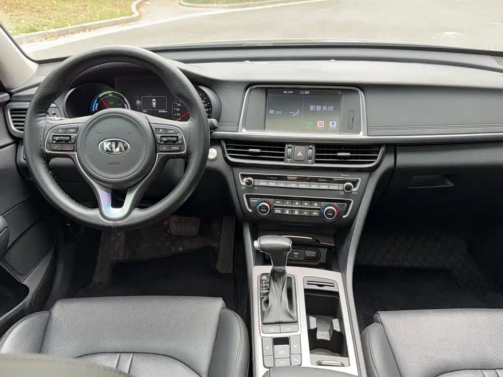Kia K5 New Energy 2019 — фото 16