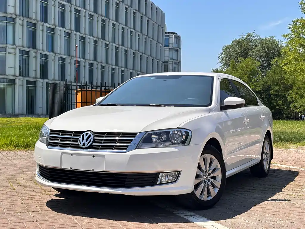 Volkswagen Lavida 2016