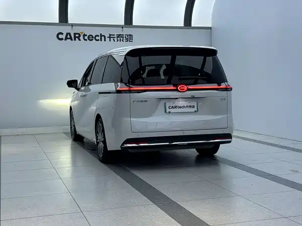 GAC Trumpchi E8 PHEV 2024