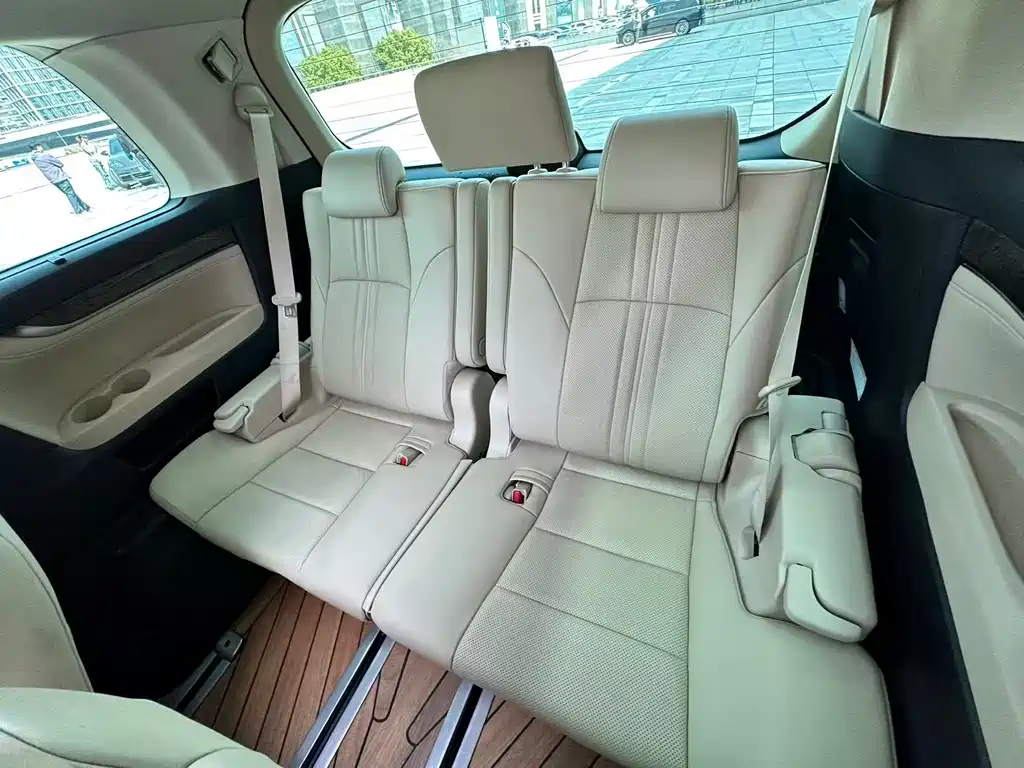 Toyota Vellfire 2021 — фото 14