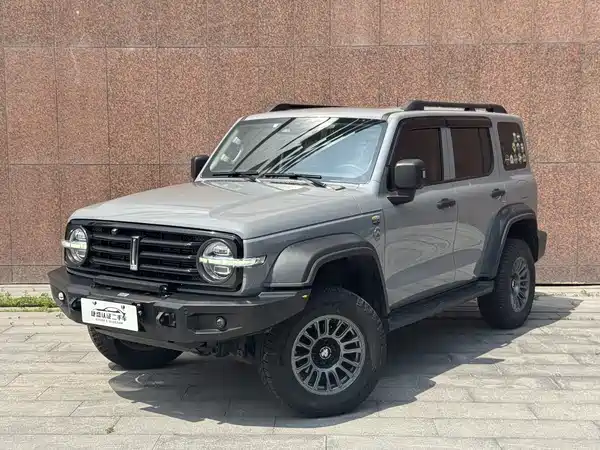 Tank 300 2021
