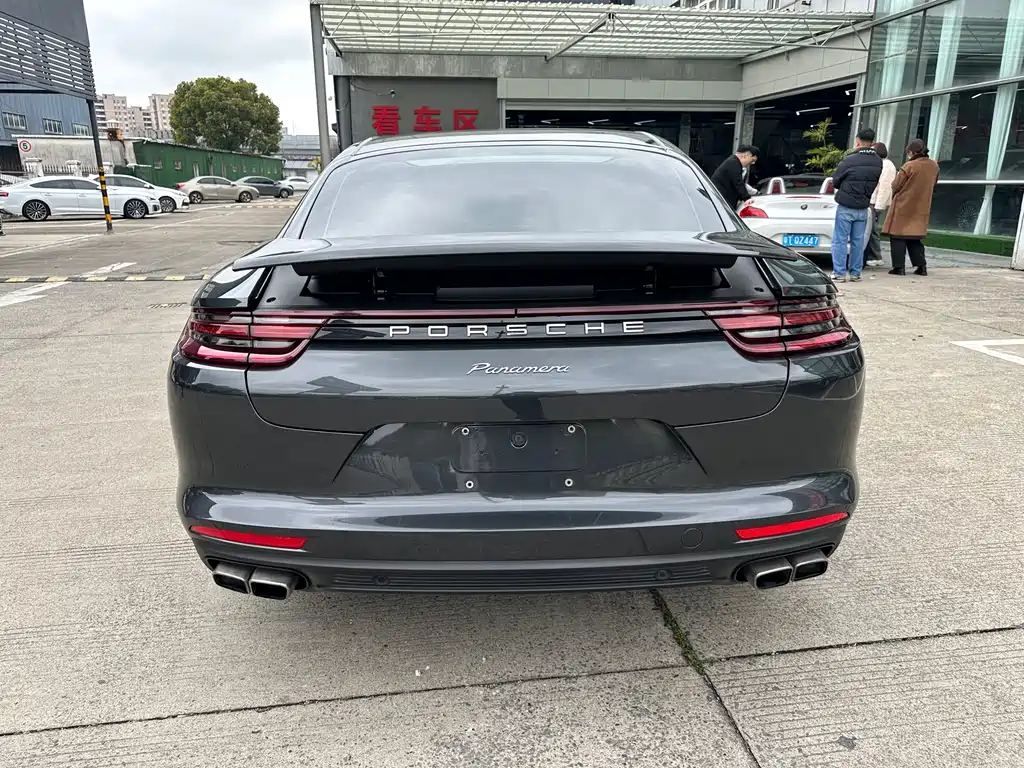 Porsche Panamera 2020 — фото 15