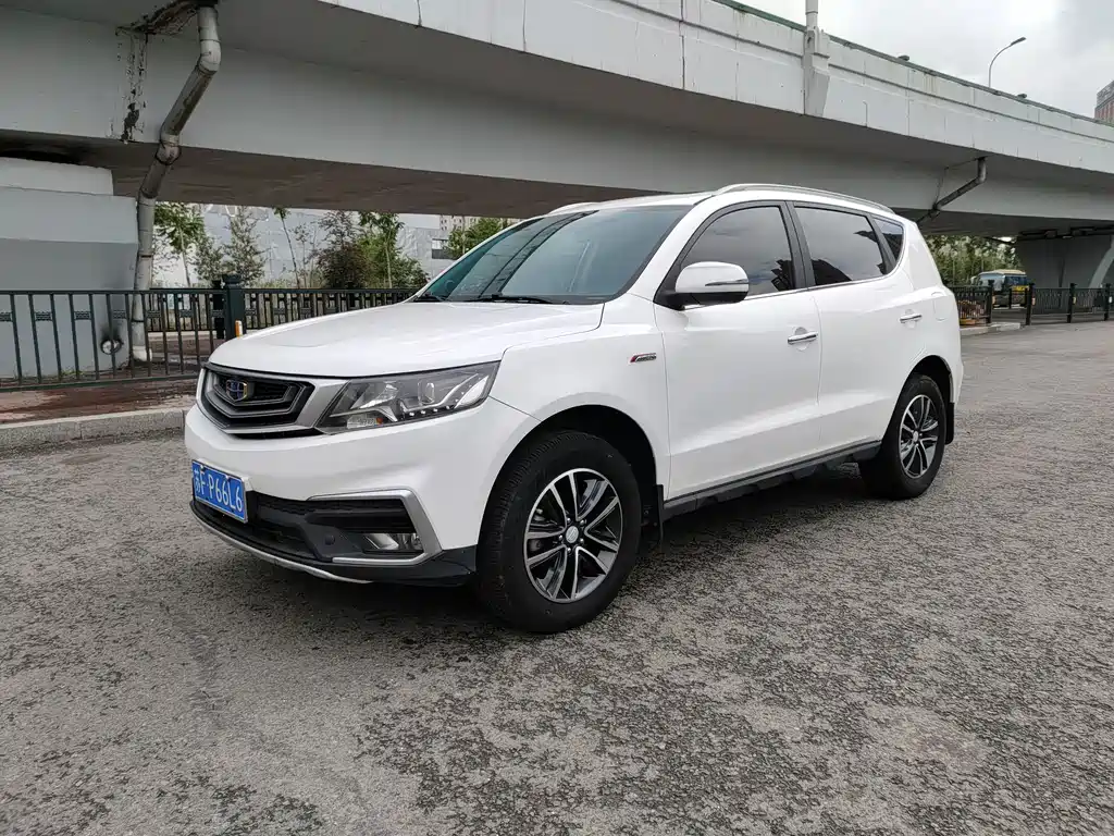 Geely Vision X6 2018 — фото 1