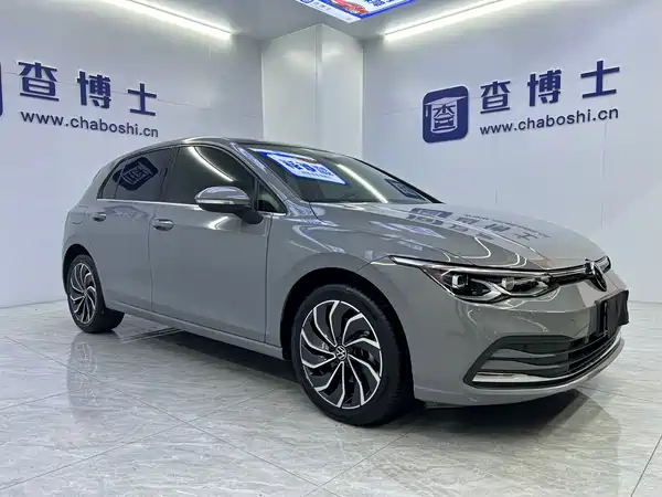 Volkswagen Golf 2023