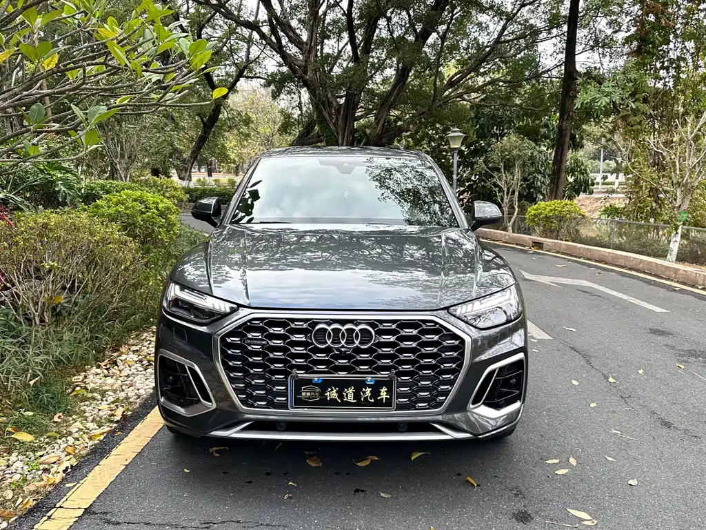 Audi Q5L Sportback 2021 — фото 3