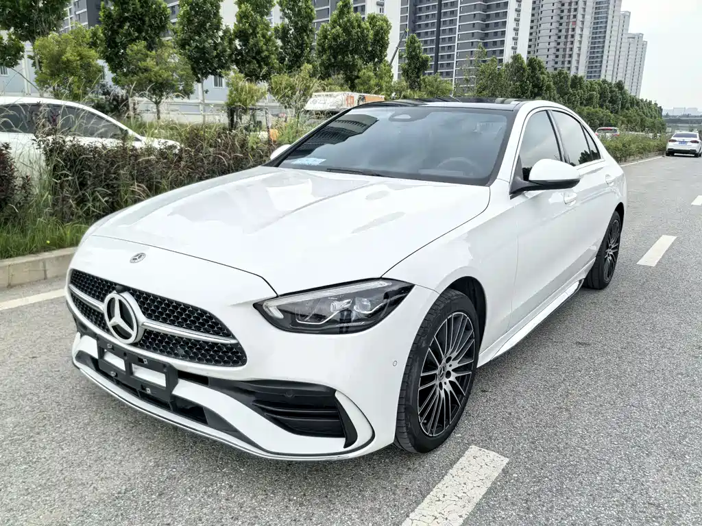 Mercedes-Benz C-Class 2022 — фото 1