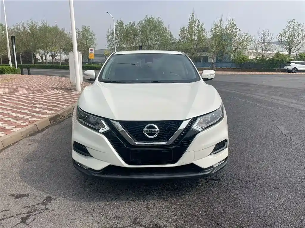 Nissan Qashqai 2022 — фото 2
