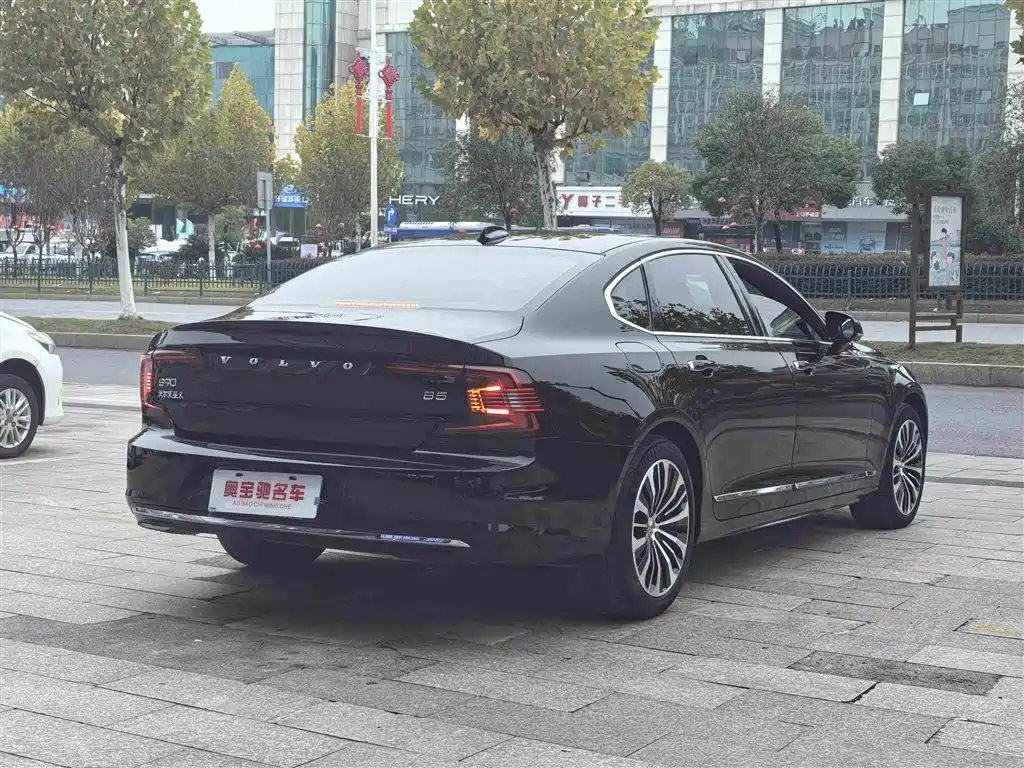 Volvo S90 2022 — фото 7