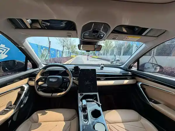Geely Boyue L 2023