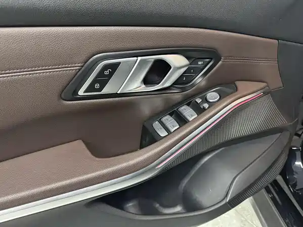 BMW i3 2022