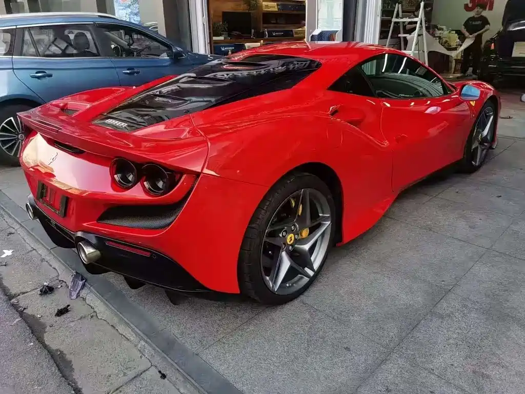 Ferrari F8 2023 — фото 4