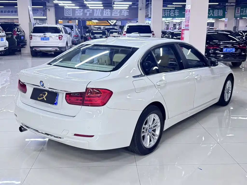 BMW 3 Series 2013