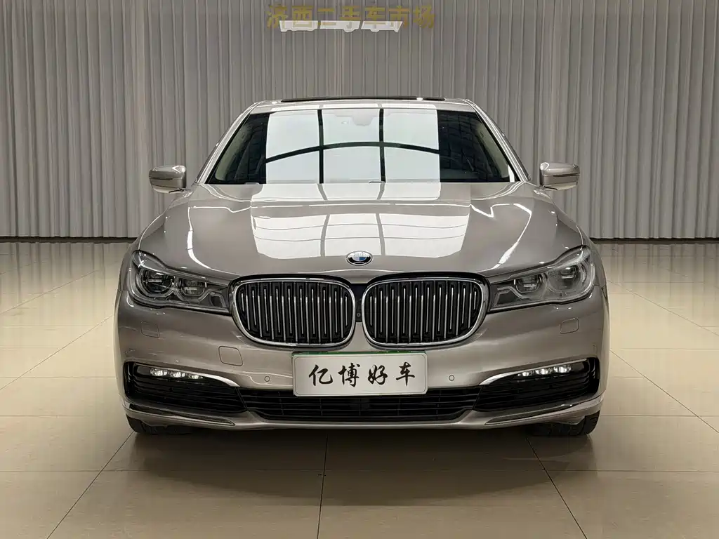 BMW 7 Series 2016 — фото 2