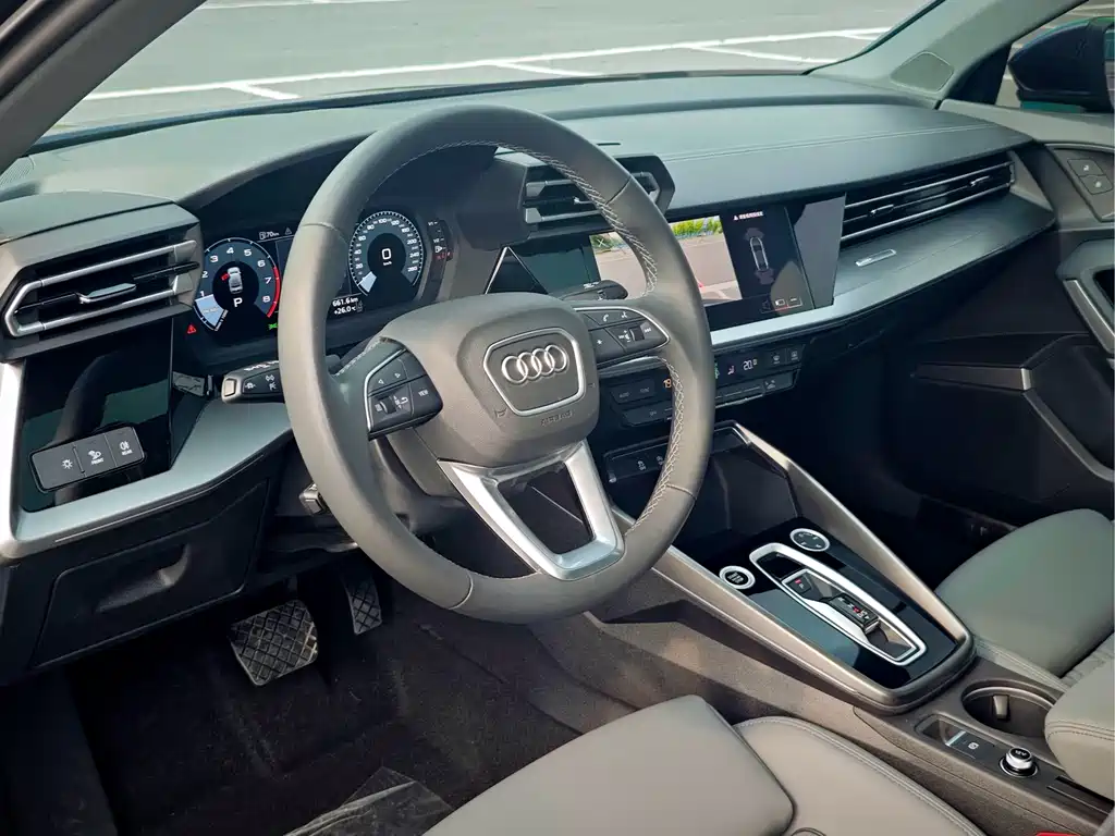 Audi A3 2025 — фото 9