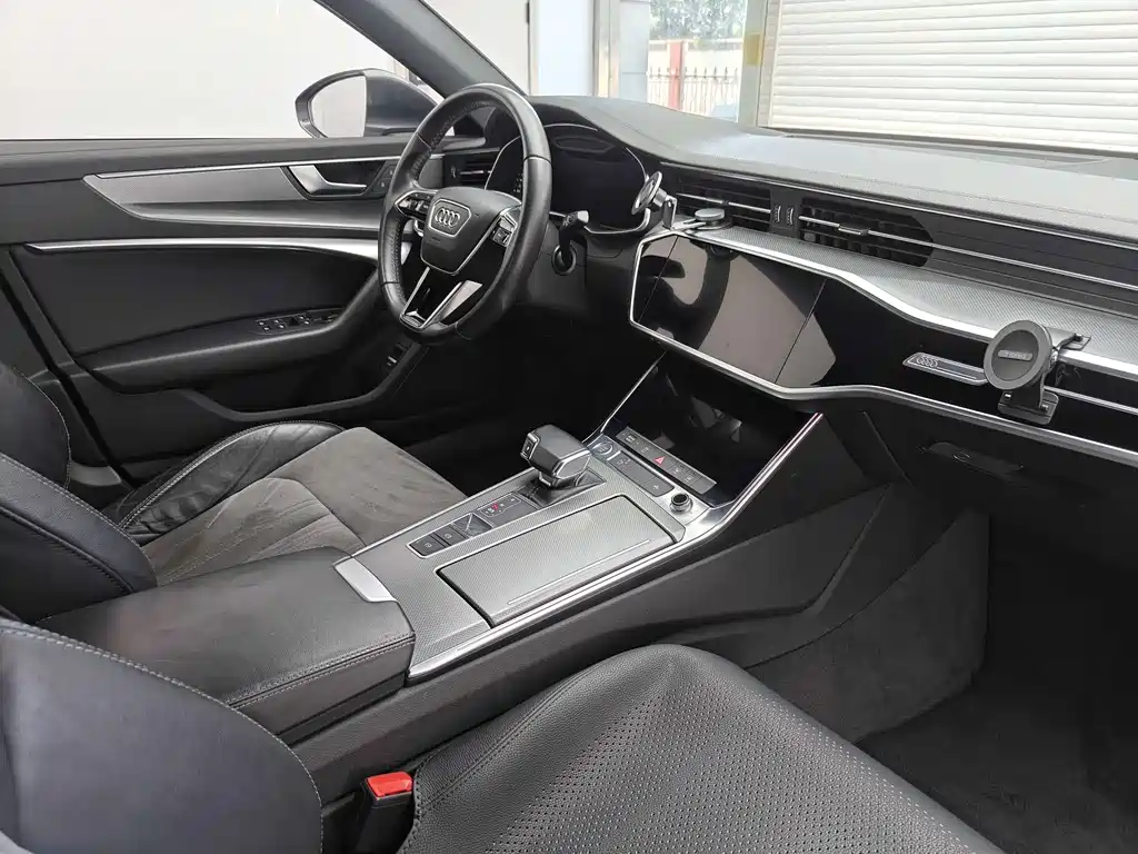 Audi A6L 2020 — фото 14