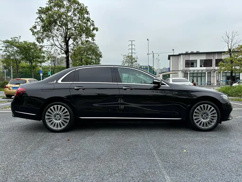 Mercedes-Benz E-Class 2019 — фото 4