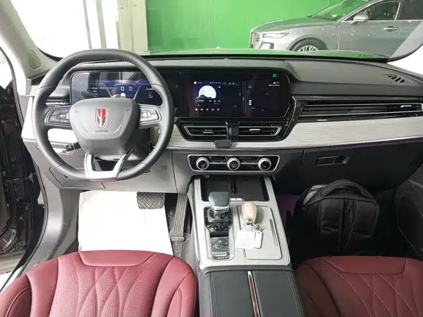 Hongqi HS5 2025