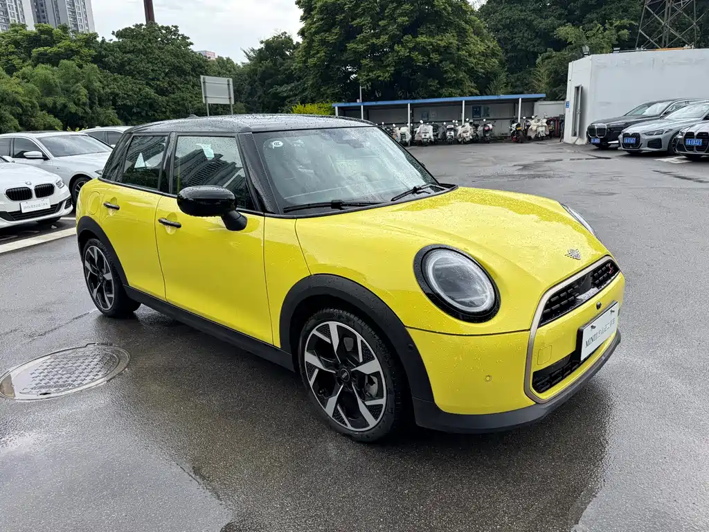 MINI Mini 2024