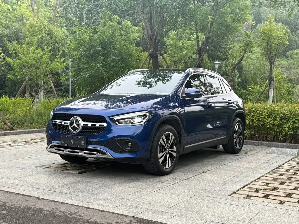 Mercedes-Benz GLA 2021 — фото 1