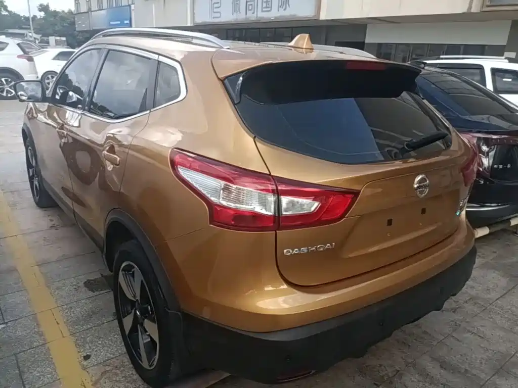 Nissan Qashqai 2016 — фото 5