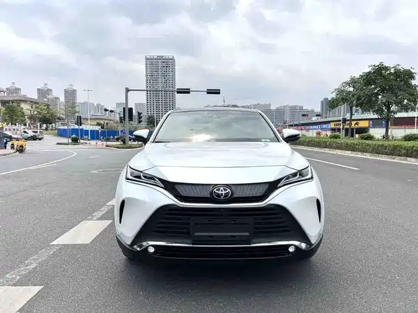 Toyota Harrier 2022