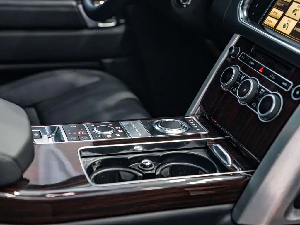 Land Rover Range Rover 2014 — фото 14