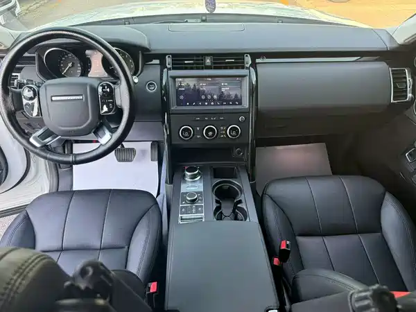 Land Rover Discovery 2019