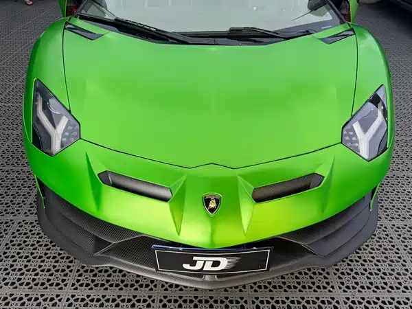 Lamborghini Aventador 2013