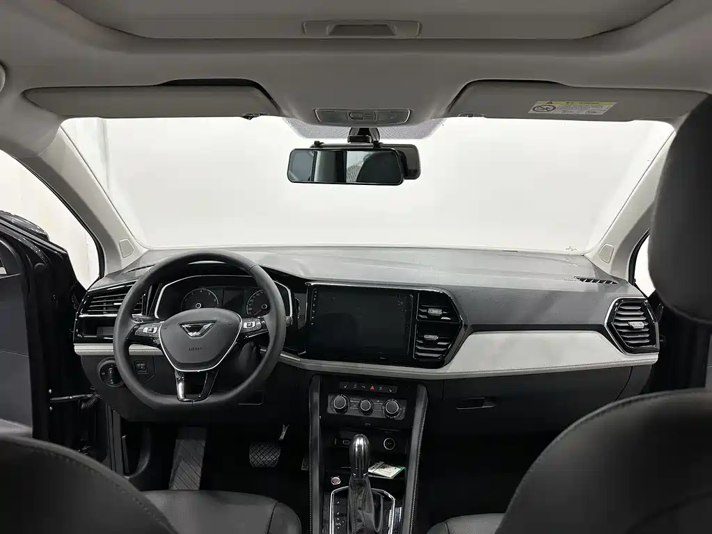 Jetta VS5 2022