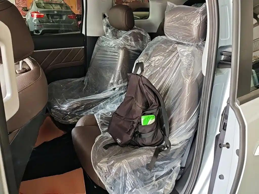 Wuling Starlight 730 New Energy 2025 — фото 17