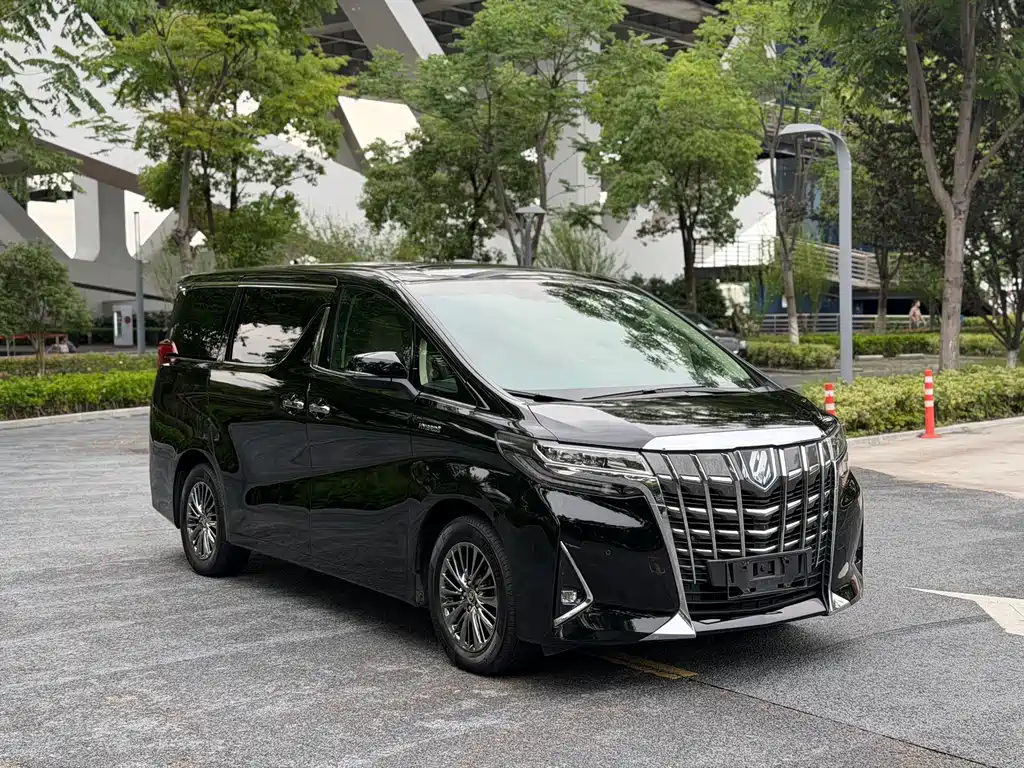 Toyota Alphard 2021 — фото 3
