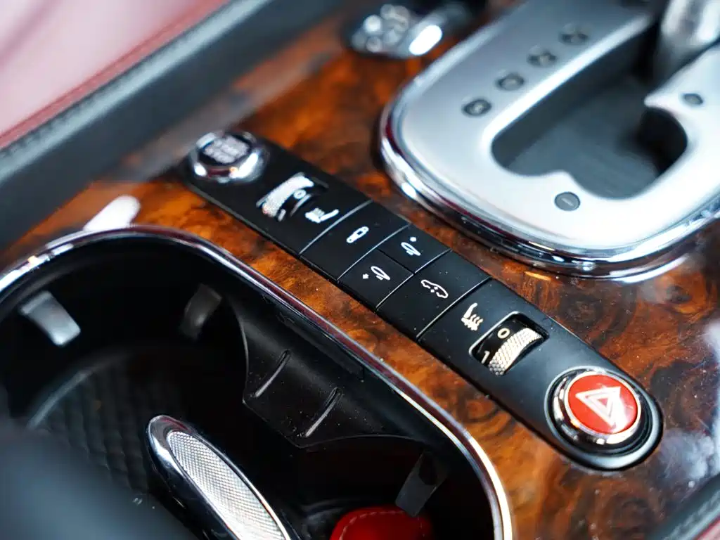 Bentley Continental 2012 — фото 43